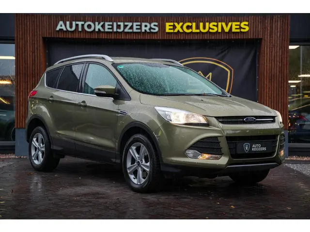 Ford Kuga Ford Kuga 2014 Benzine