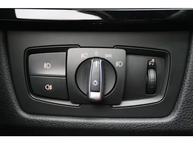 BMW 3 Serie Touring 335i High Executive 2014 Benzine 34