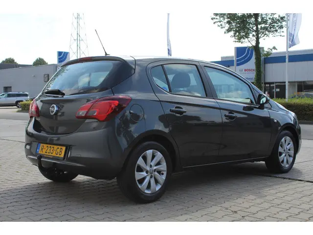 Opel Corsa 1.2 | 5 Deurs | Airco | Trekhaak | APK | 2017 Benzine 6