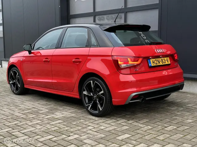 Audi A1 Sportback 1.2 TFSI Pro Line S 2013 Benzine 9