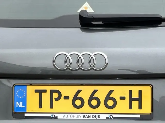 Audi Q3 1.4 TFSI CoD Sport Advance Sport 2018 Benzine 42
