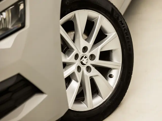 Škoda Kamiq 1.0 TSI Sport 2020 Benzine 29