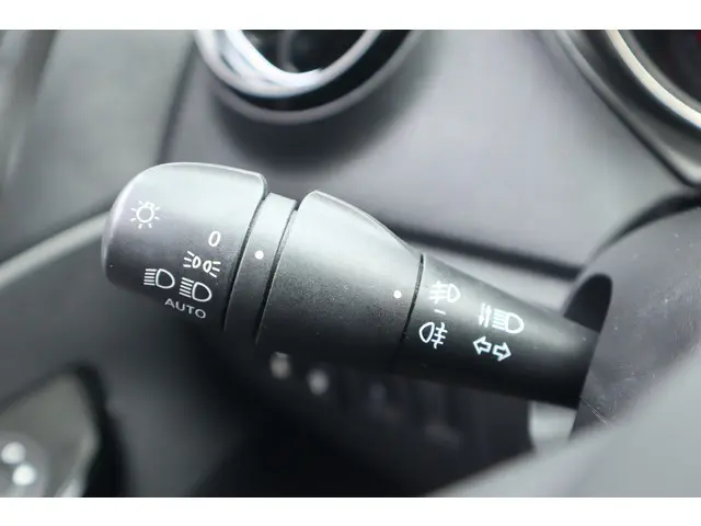 Renault Captur 0.9 TCe Xmod 2016 Benzine 27