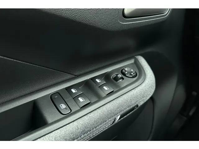 Opel Frontera Electric GS 44 kWh 2025 Elektrisch 16