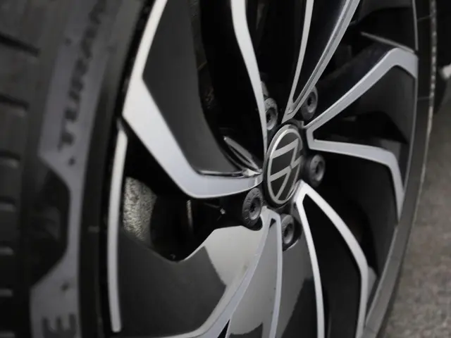 Volkswagen Golf 1.5eTSI/150PK Style DSG 2020 Benzine 24