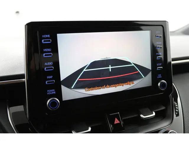 Toyota Corolla 2.0 Hybrid Bi-tone 2019 Hybride Benzine 8