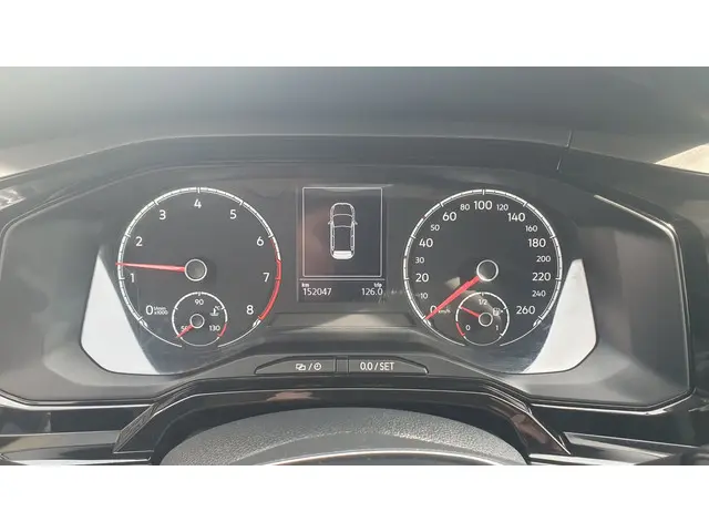 Volkswagen Polo 1.0 TSI Beats 2018 Benzine 18