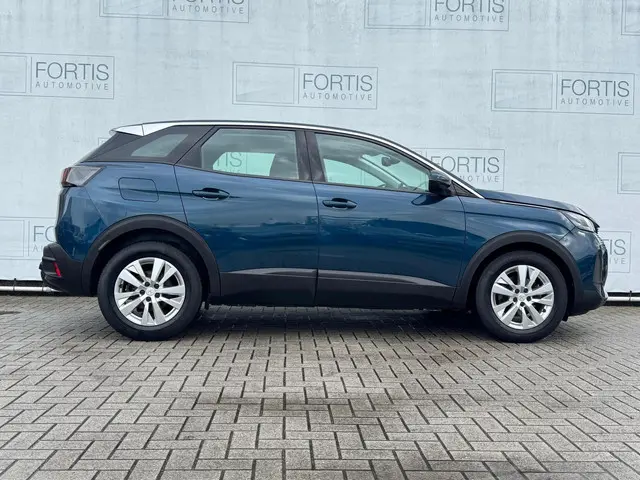 Peugeot 3008 1.2 PureTech Blue Lease Active 2021 Benzine 8