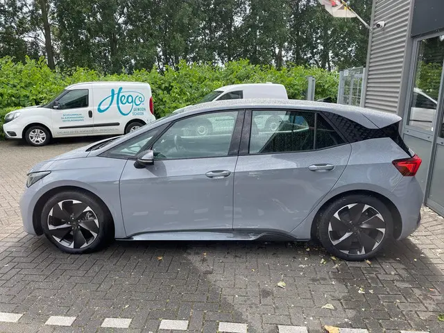 CUPRA Born Copper Edition 62 kWh 2022 Elektrisch 6