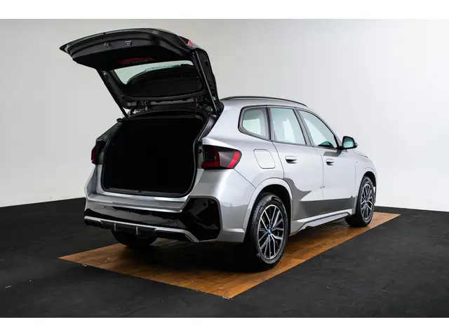 BMW X1 xDrive25e 2025 Hybride Benzine 9