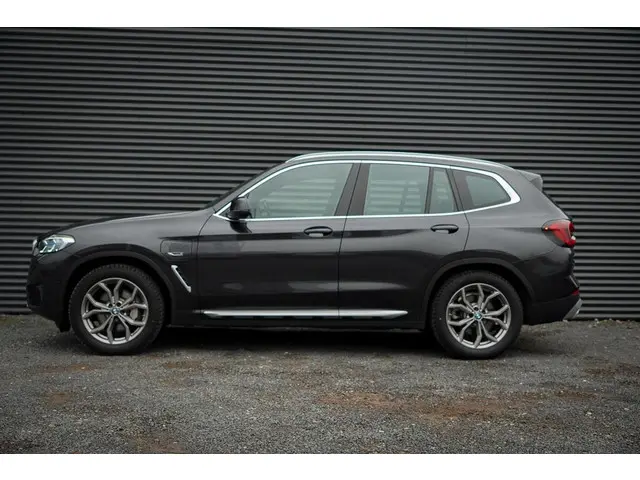 BMW X3 xDrive30e 2022 Hybride Benzine 3
