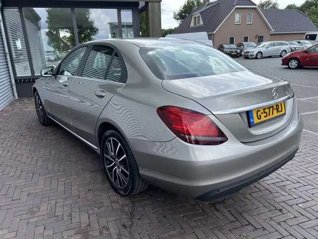 Mercedes-Benz C-Klasse Business Solution 2019 Benzine 11