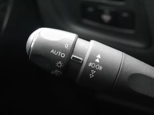 Citroën C4 1.2 PureTech Tendance 2015 Benzine 18