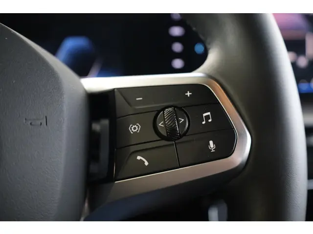 BMW iX2 eDrive20 2025 Elektrisch 23