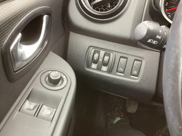 Renault Clio 0.9 TCe Eco2 Expression 2016 Benzine 7