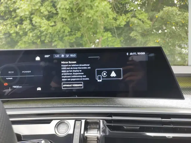 Peugeot e-5008 GT 73 kWh 2024 Elektrisch 15