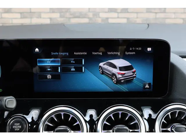 Mercedes-Benz GLA 250 e Style 2022 Hybride Benzine 55