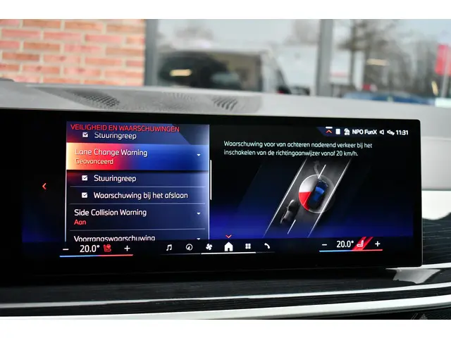 BMW X5 xDrive50e M-Sport 2023 Hybride Benzine 38