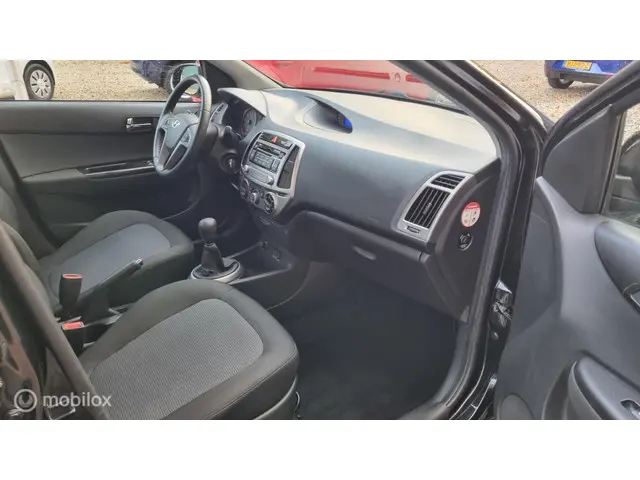 Hyundai i20 1.2 HP i-Motion Comfort 5drs 2015 Benzine 6