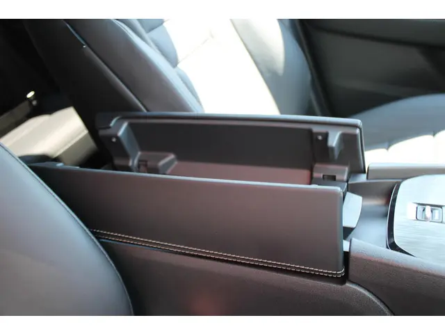 Nissan X-Trail e-Power 2WD N-Trek 2025 Hybride Benzine 38