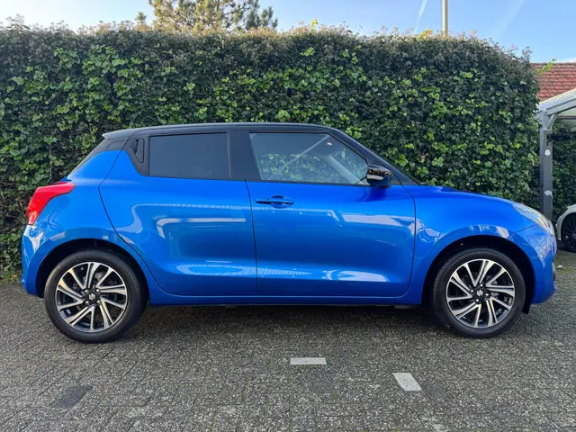 Suzuki Swift 1.2 Style Smart Hybrid 2021 Hybride Benzine 3