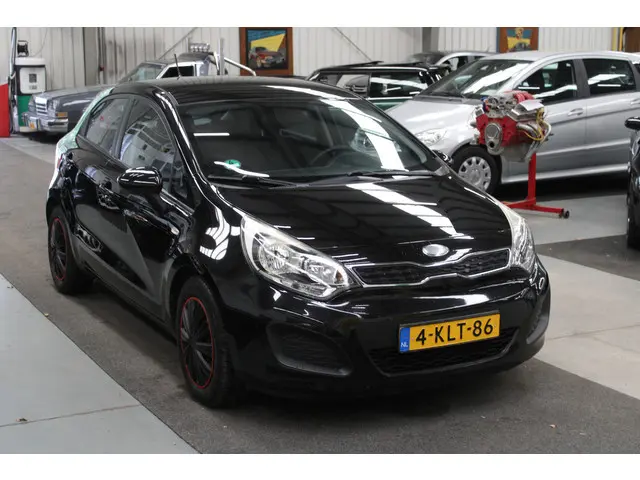 Kia Rio 2