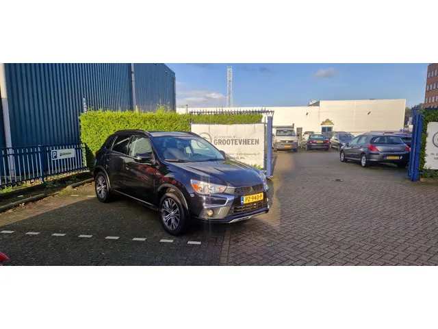 Mitsubishi ASX 1.6 ClearT. Intense+ 2017 Benzine