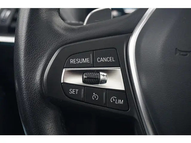 BMW 3 Serie Touring 330e 2022 Hybride Benzine 14