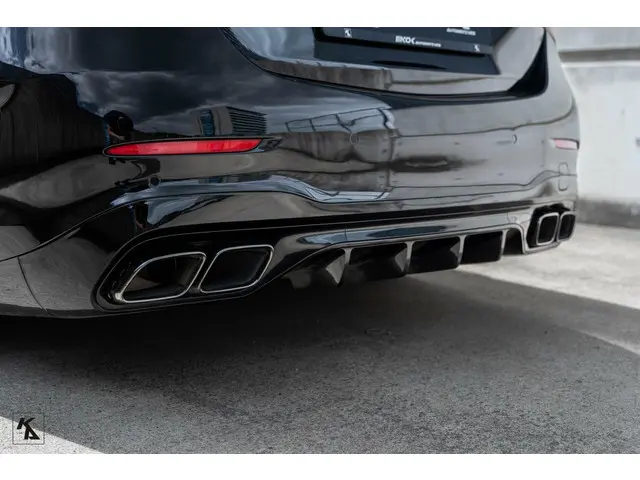 Mercedes-Benz C-Klasse 300 AMG Line 2021 Benzine 14