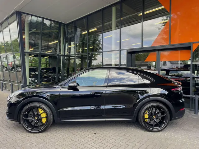 Porsche Cayenne Coupé 4.0 Turbo GT 2023 Benzine 3
