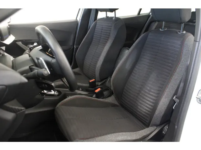 Peugeot 2008 1.2 PureTech Active Pack 2021 Benzine 12