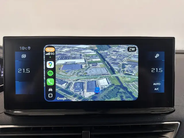 Peugeot 5008 1.2 Aut. PureTech Allure Pack 2022 Benzine 32