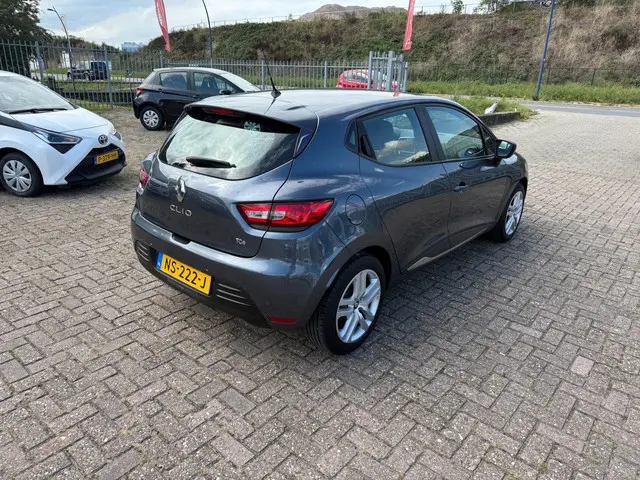 Renault Clio 0.9 TCe Zen 2017 Benzine 6