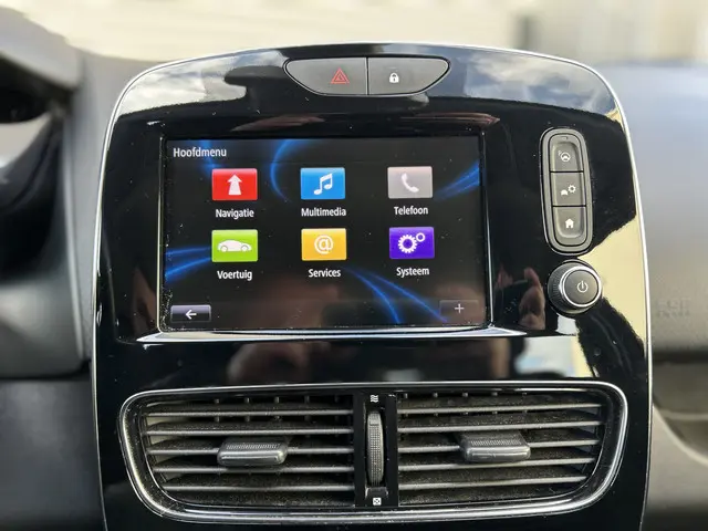 Renault Clio Estate 0.9 TCe Intens 2018 Benzine 13