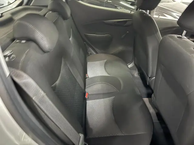 Opel KARL 1.0 ecoFLEX Edition 2016 Benzine 20