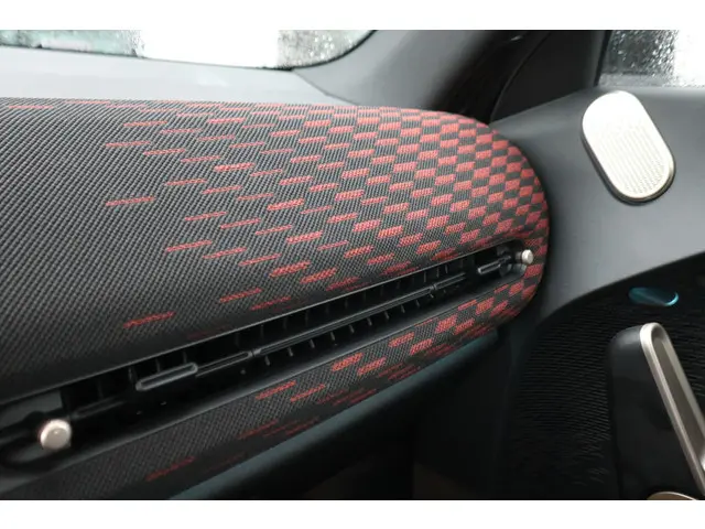 MINI Aceman E 2025 Elektrisch 25