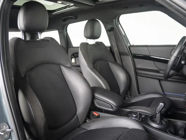 MINI Countryman Cooper S Aut. 2021 Benzine 8