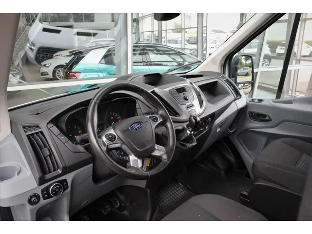 Ford Transit 3