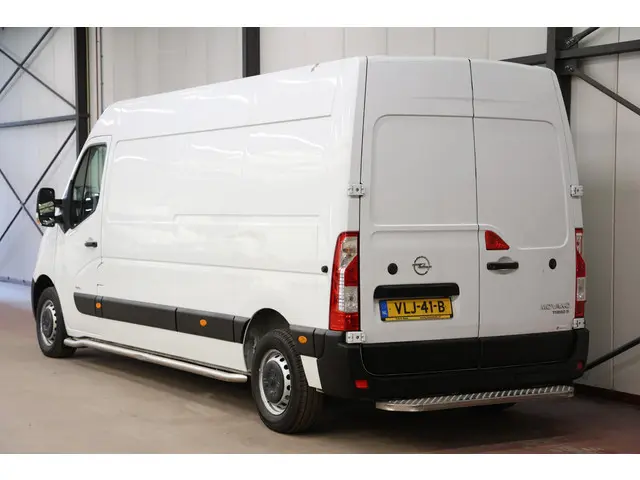 Opel Movano 3