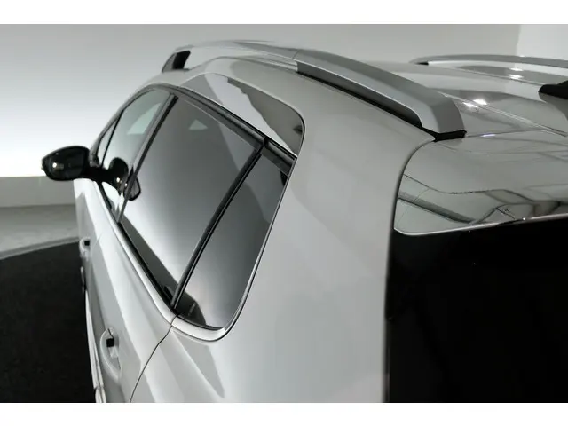 Peugeot 2008 1.6 VTi Allure 2014 Benzine 23