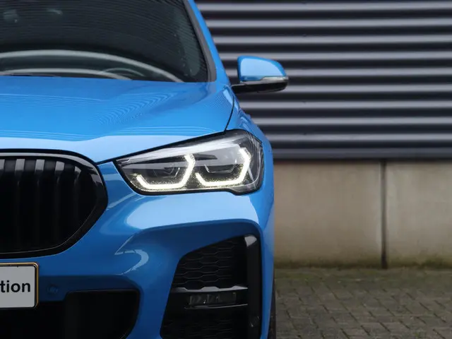 BMW X1 sDrive18i 2021 Benzine 37