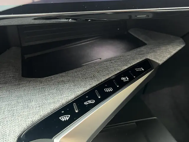 Peugeot 3008 Hybrid 136 GT 2024 Hybride Benzine 21