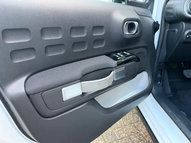 Citroën C3 1.2 PureTech Business 2020 Benzine 33