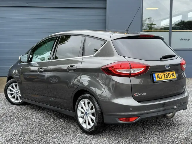 Ford C-MAX 1.0 Titanium 2015 Benzine 5
