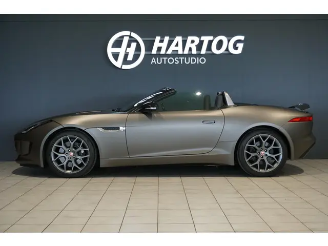 Jaguar F-Type 3.0 V6 Convertible 2017 Benzine 10