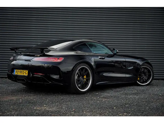 Mercedes-Benz AMG GT 4.0 R 2017 Benzine 4