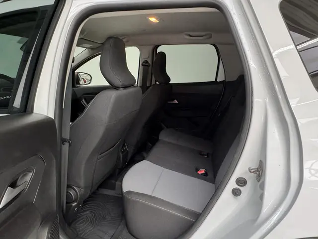 Dacia Duster 1.3 TCe 150 Extreme 2023 Benzine 30