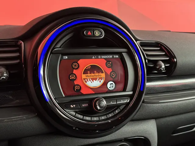 MINI Clubman 2.0 Cooper S Business Plus 2019 Benzine 34