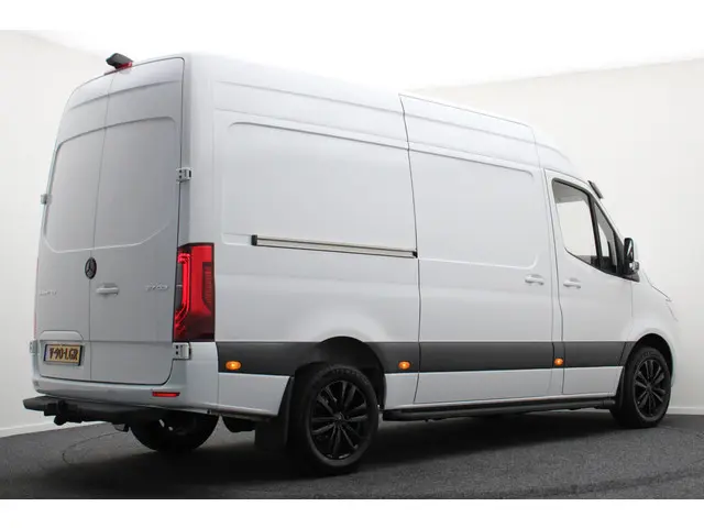 Mercedes-Benz Sprinter 317 CDI Aut. L2H2 2022 Diesel 20
