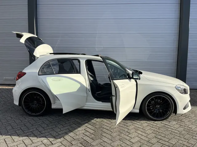 Mercedes-Benz A-Klasse 180 Ambition 2017 Benzine 26